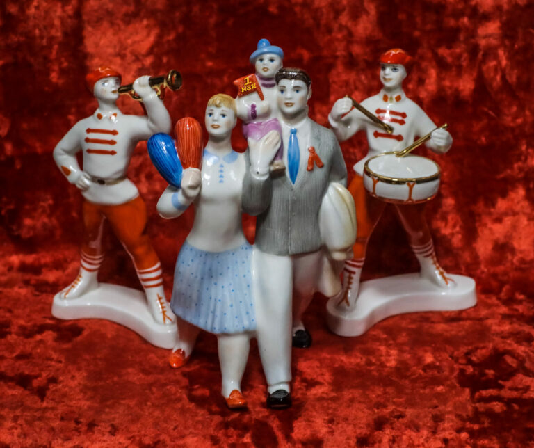 Ушедшая эпоха в фарфоре