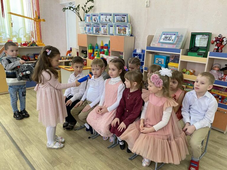 Поиграем в журналистов?