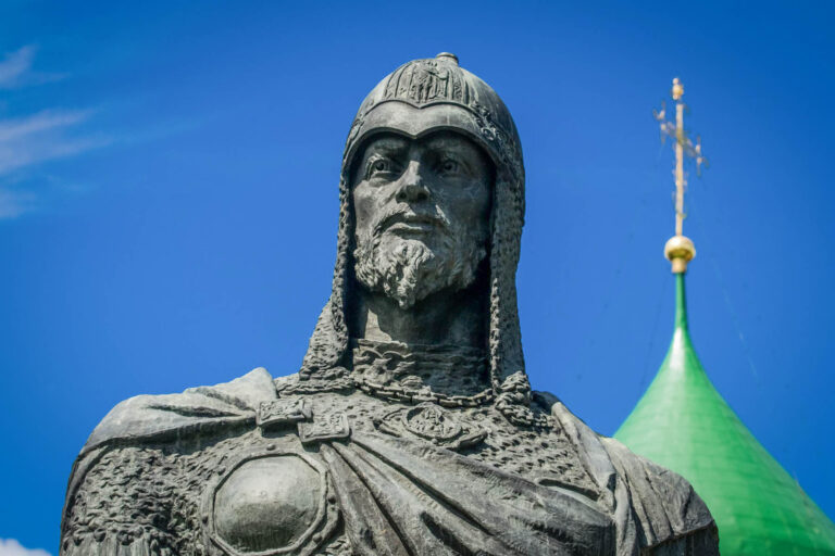 Меч Невского