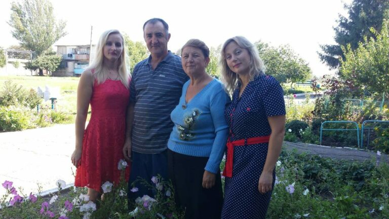 Молодые наши годы