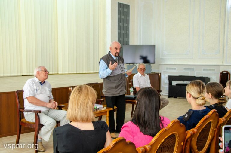 Встреча с основателями