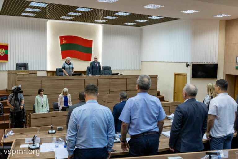Перед парламентскими каникулами