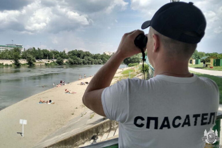 Спасти человека