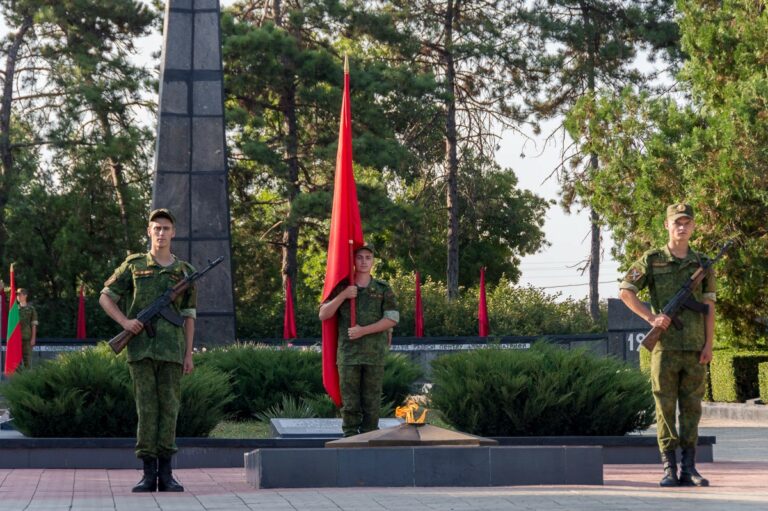 День освобождения Бендер от немецко-румынских захватчиков
