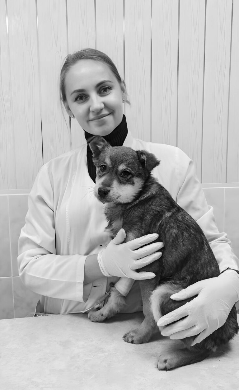 В их глазах она видит душу