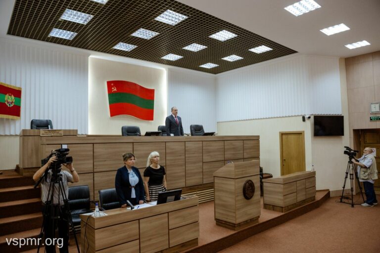 Расходы, возможно, придется урезать