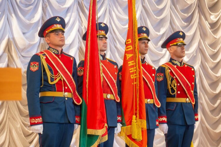 В интересах мира и безопасности