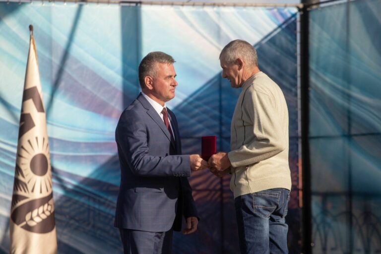 Двадцать лет эффективной деятельности