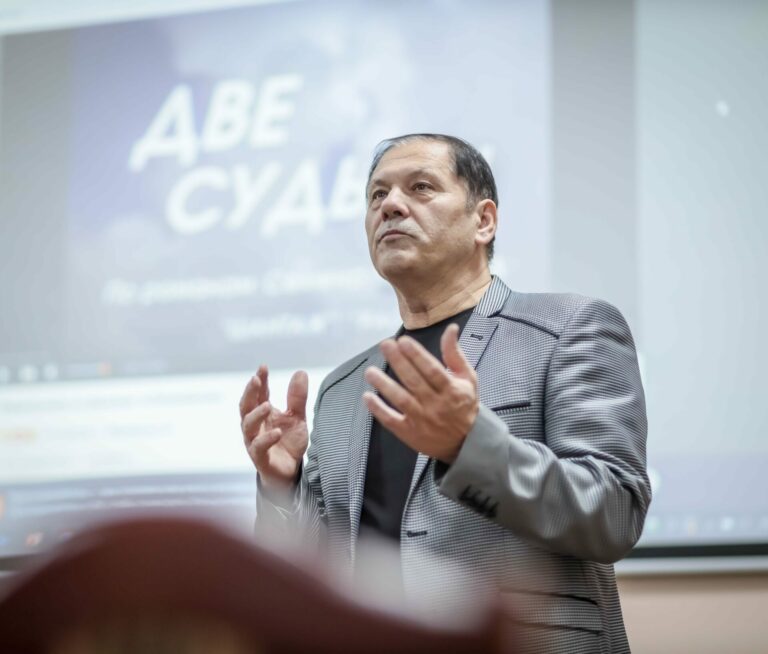 Связанные творчеством