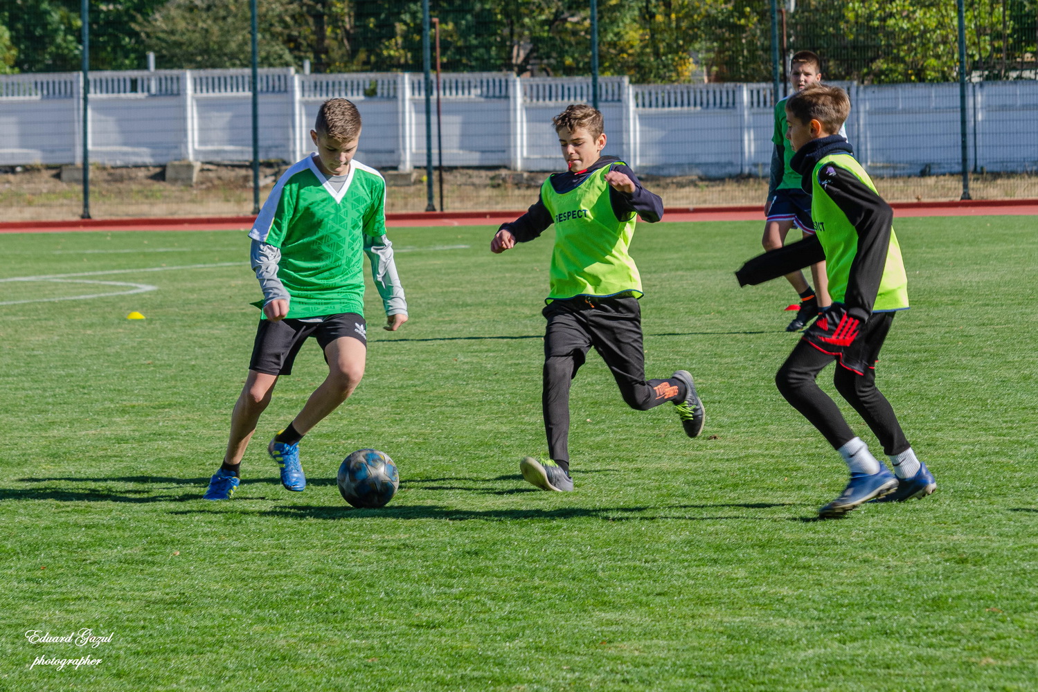 кожаный мяч