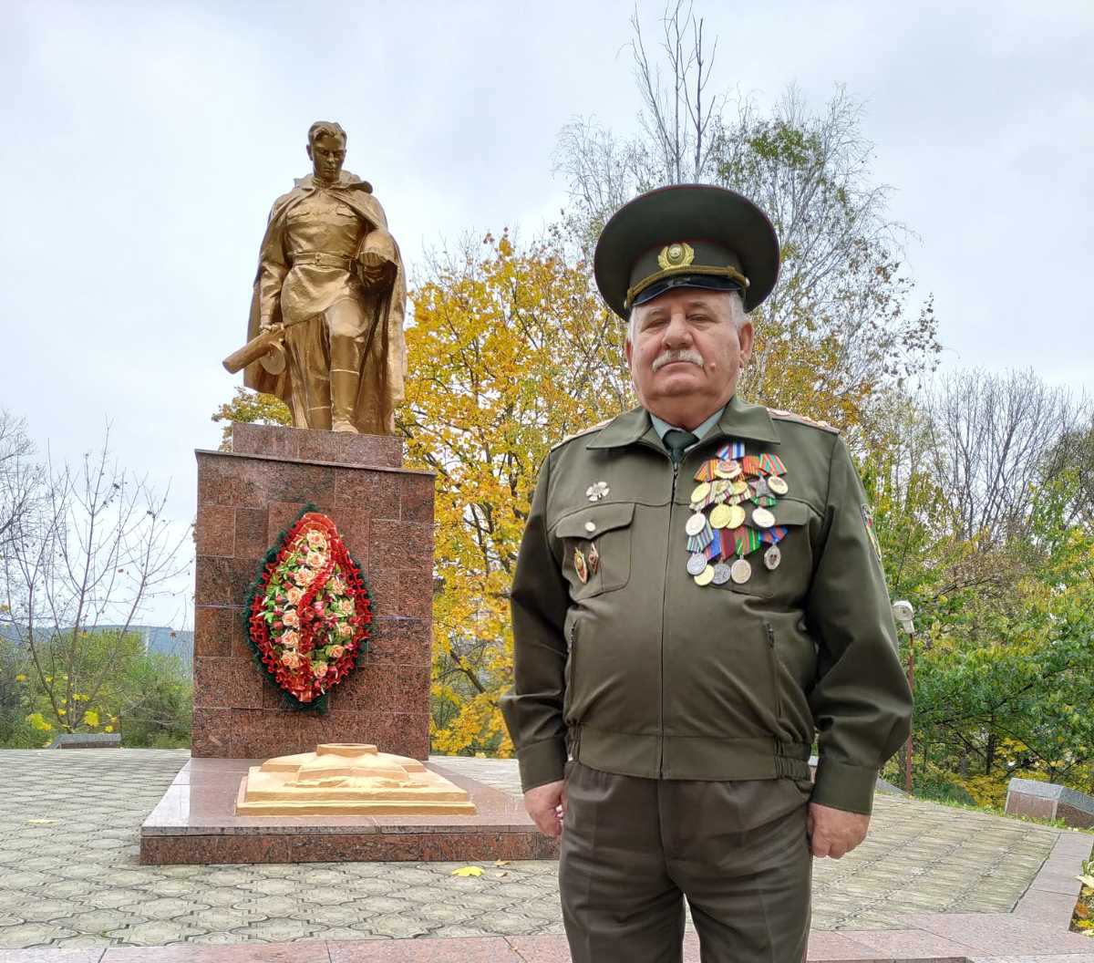 Всю жизнь на службе Родине Фото из архива Валерия Мотынги копия