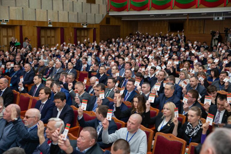 Голос народа должен быть услышан