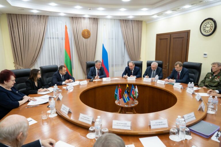 Диалог с защитниками