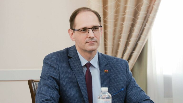 Новые проблемы взаимодействия