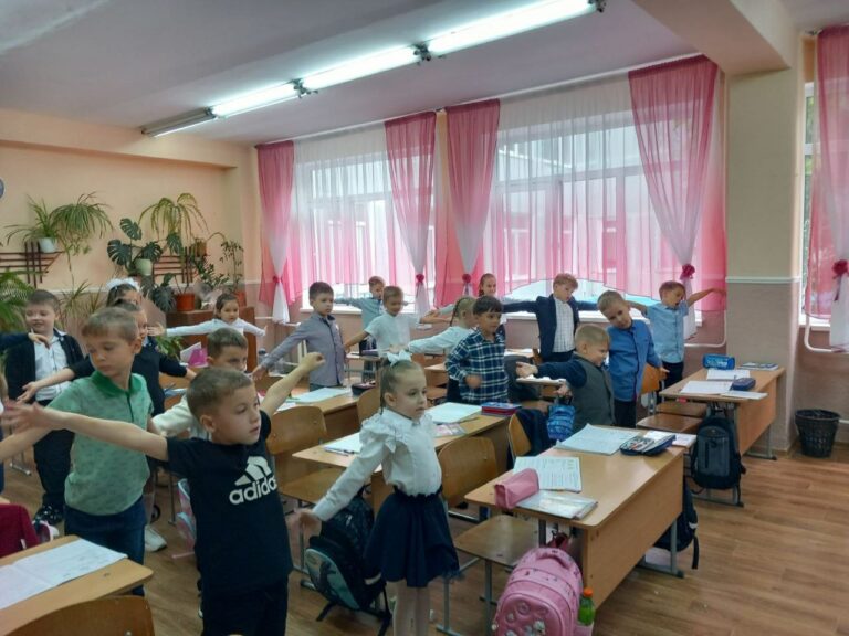 Дружно, смело, с оптимизмом за здоровый образ жизни