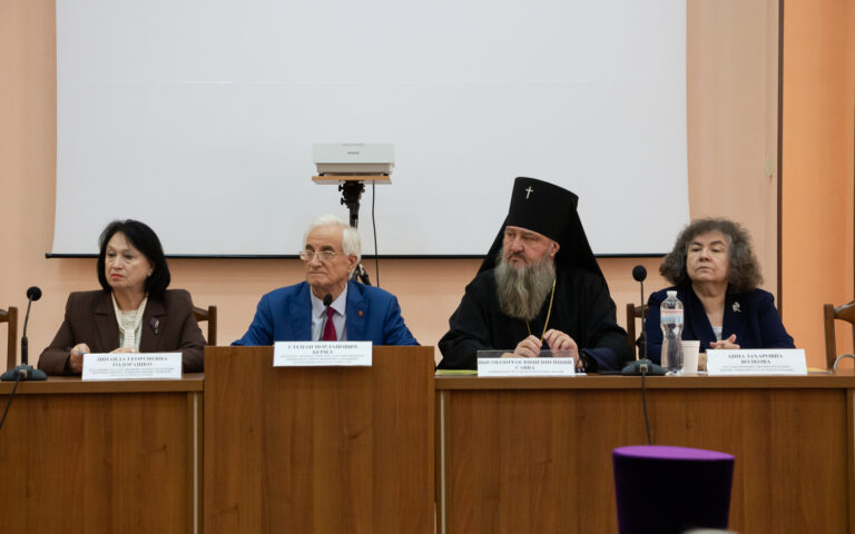 Любить ближнего и любить дальнего
