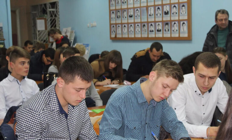 Кузнице кадров – полвека