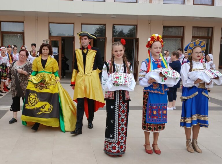 Нельзя не влюбиться в Бендеры!
