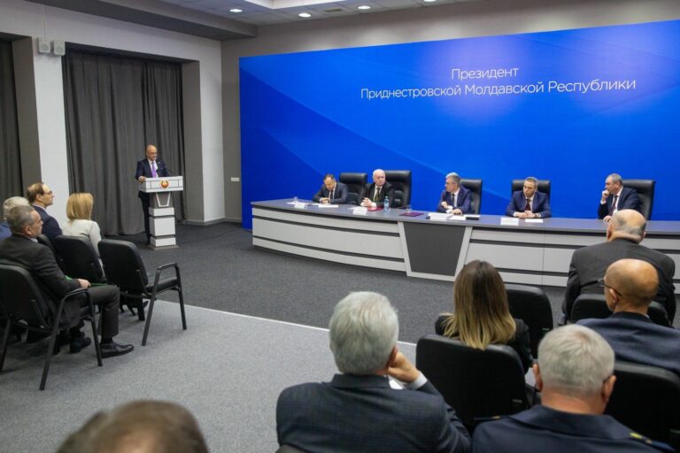 Сценарий неизвестен, но готовиться надо…