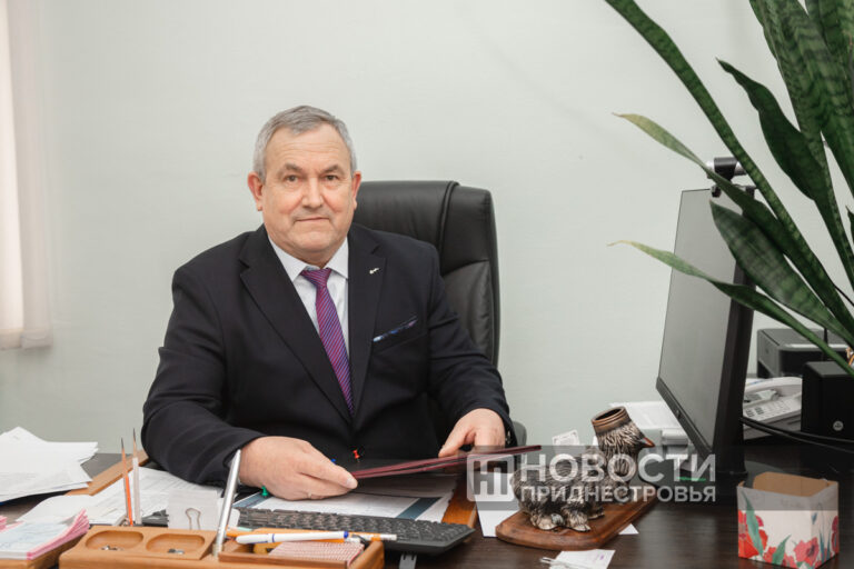 С бензопилой – только по билетам