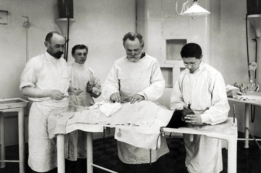 фото villib.ru Коротко о Склифосовском