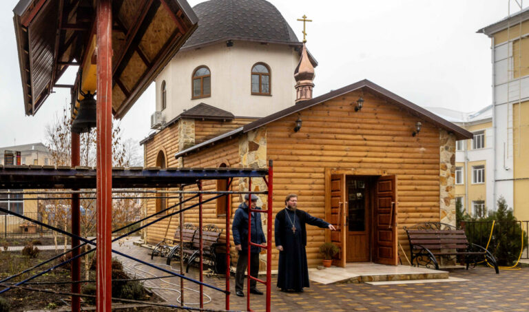 Счастлив тот, кто строит храм…