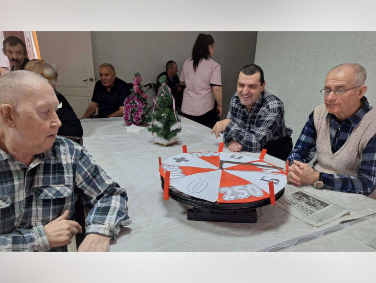 «Солнечный» принял постояльцев