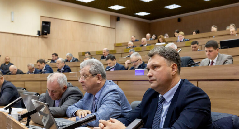 Выполнение социальных обязательств в приоритете