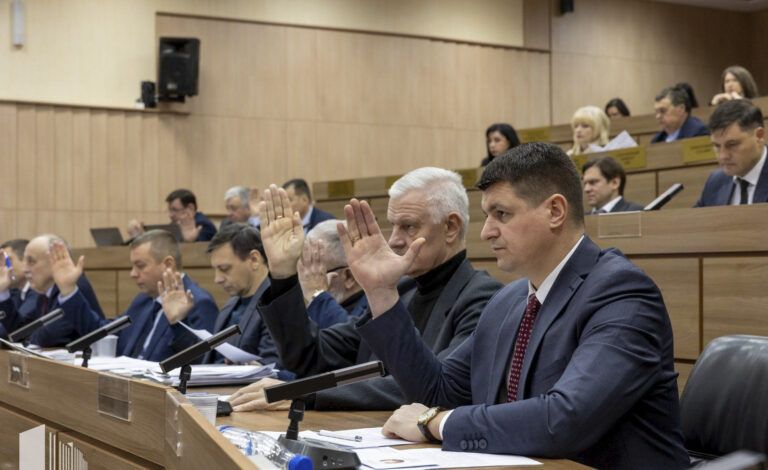 О госпрограмме, образовании и «упрощёнке»