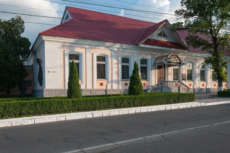 Поздравление с Днём музея