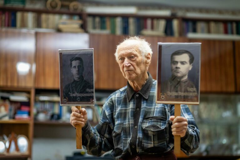 В списках не значатся