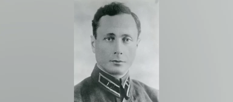 Был у майора Деева…
