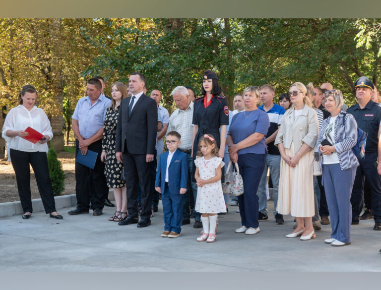 Поздравили новосёлов