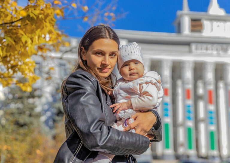 Поздравление с Днём матери