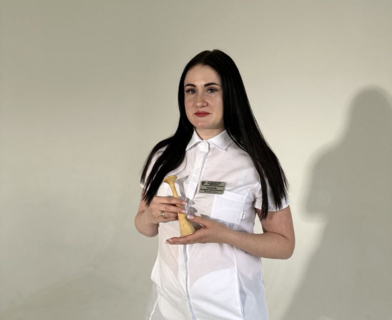 Под бой курантов