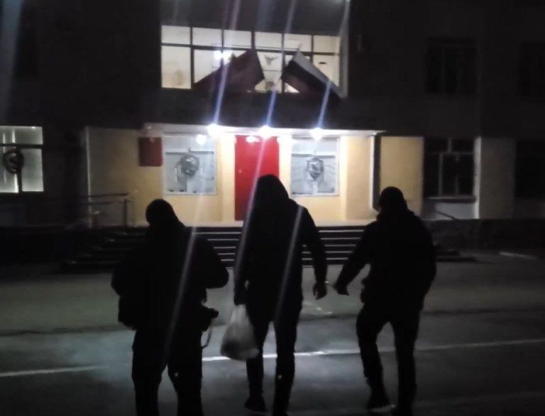 Служба без громких слов