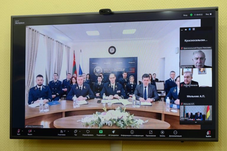 Дипломатия в условиях блокад и вызовов