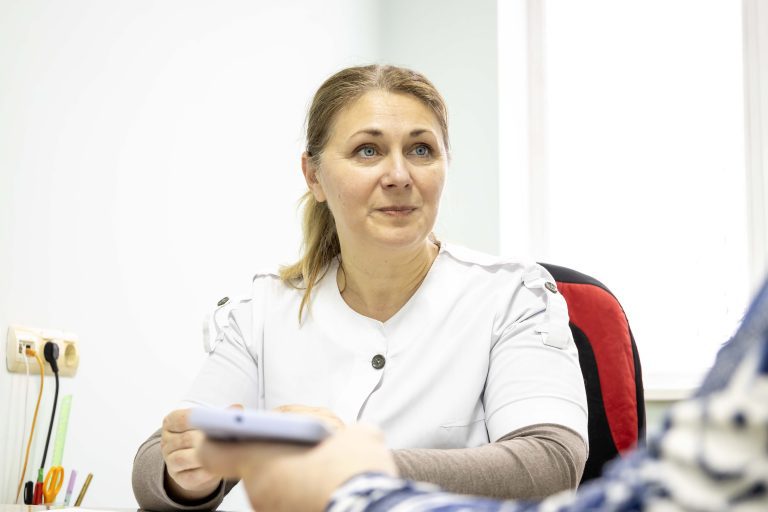 Согласно клятве Гиппократа