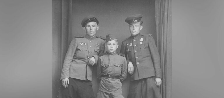 Подвигом славны твои земляки