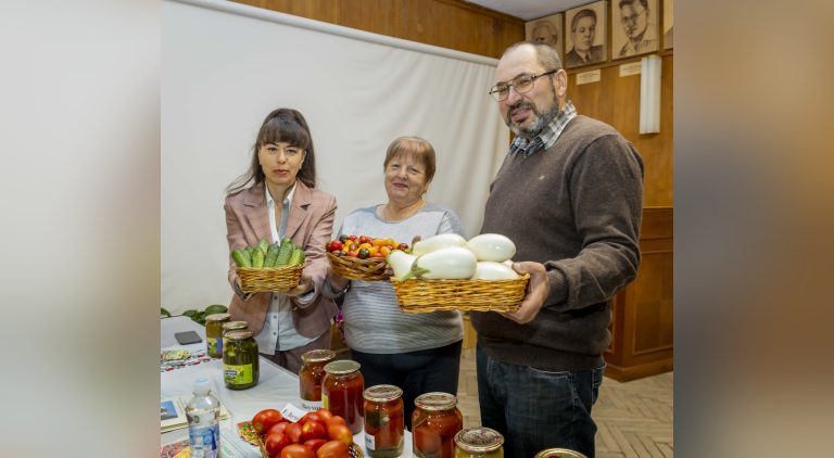 От ордена к онлайн-каталогам