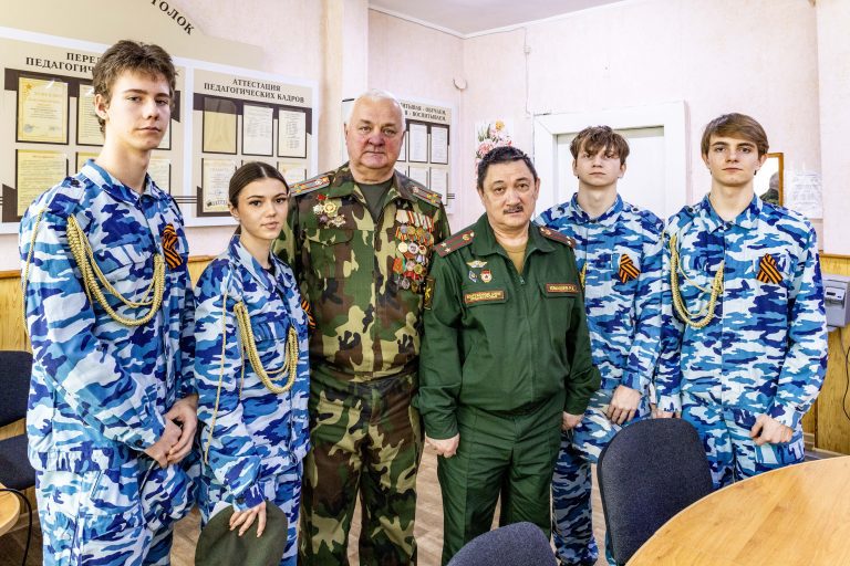 Мирный практик военного дела