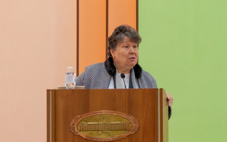 Постигая идентичность