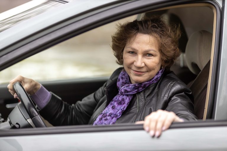 За рулём и в жизни – уверенно