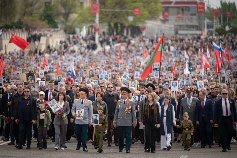 Друзья-однополчане