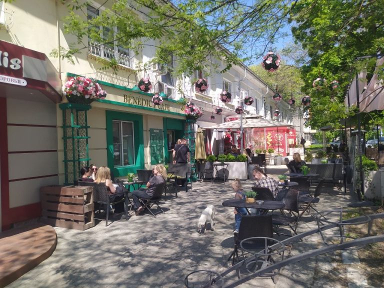 «BENEDICT CAFE» или Провинциальная атмосфера мегаполиса