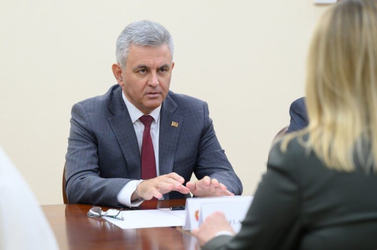 Без переговоров движения не будет