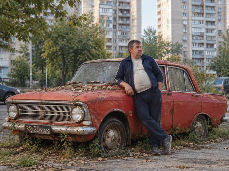 Эвакуатор и Ложка