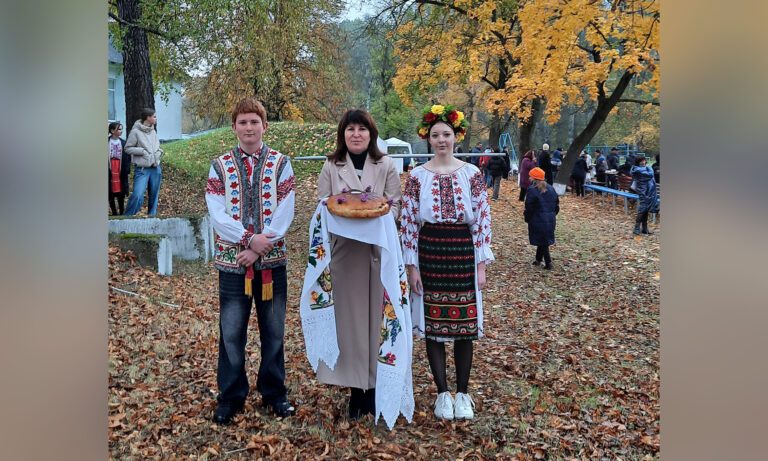В народном колорите